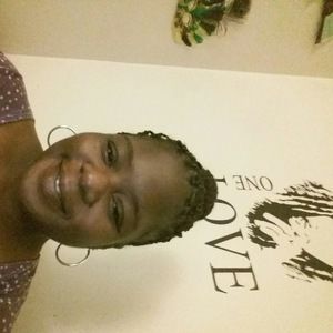 Meet your Posher, Christy